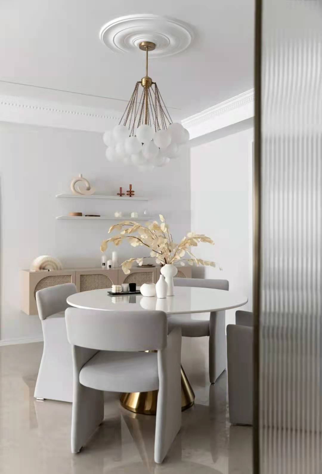 137平空间如何打造轻奢氛围感上