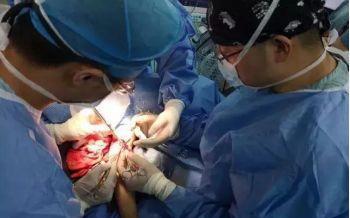 揪心!6岁女孩手臂三条神经被割断,这种夺命家具你家也有!