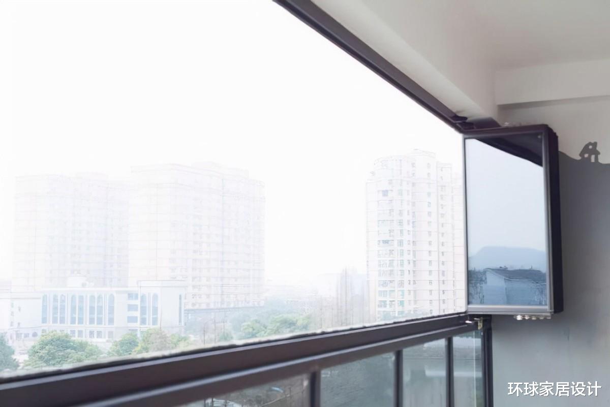 你们封阳台的方法早就过时了!聪明人都这样设计,好看又实用!