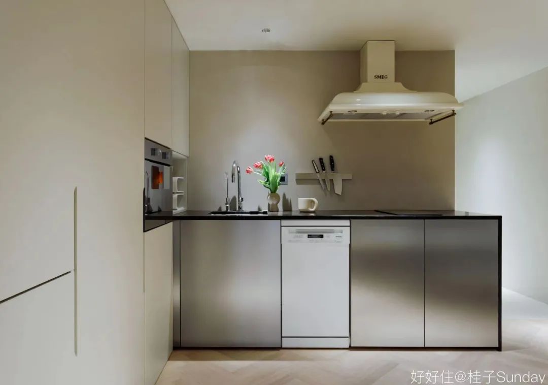 42m2单面采光小屋,不拆墙,照样完美逆袭?