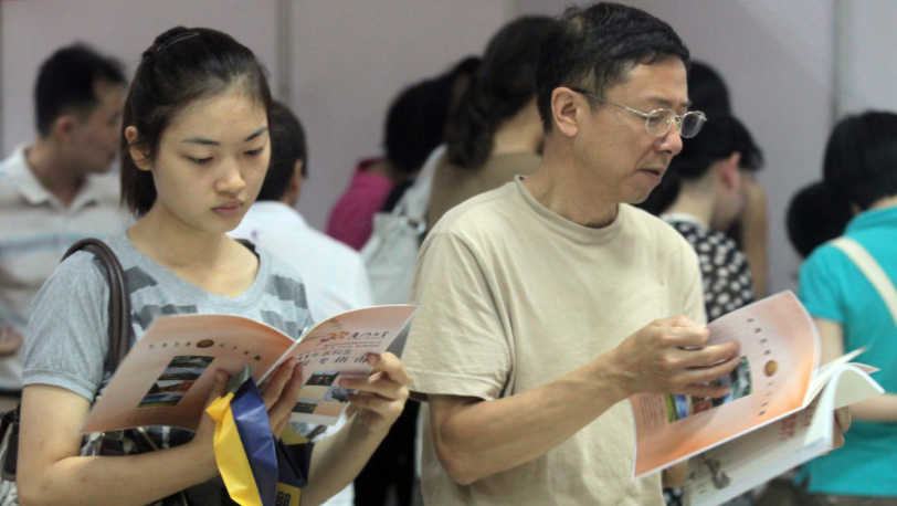 白象|“国货顶流”白象公开招聘了,五险一金是标配,薪资待遇叫人艳羡