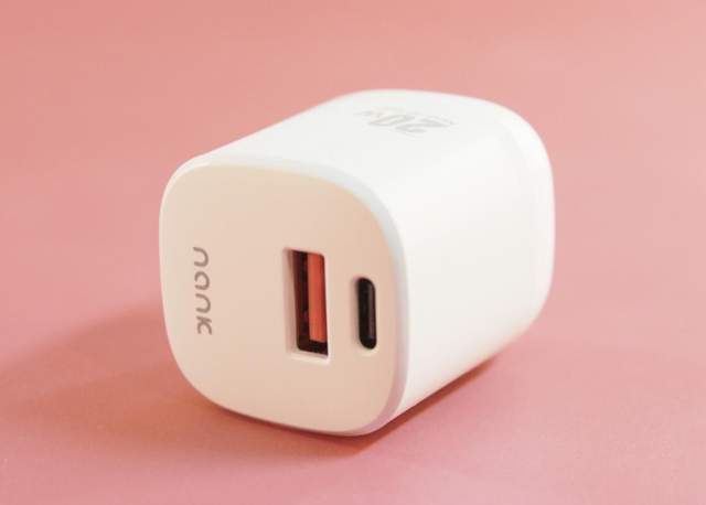 电池|迷你便携不伤电池,南卡C2双口快充使用体验