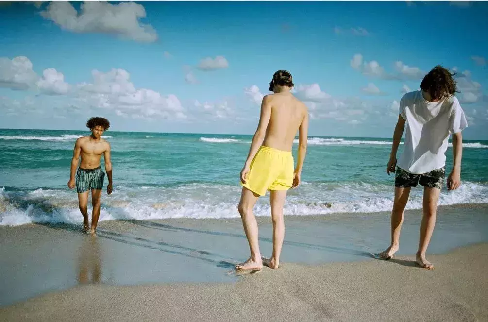 单品丨假期即将来临，选不好「泳裤」还怎么走沙滩？