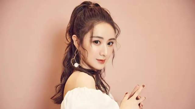 薇娅|被罚13个多亿后，薇娅夫妇的发财路仍在继续！