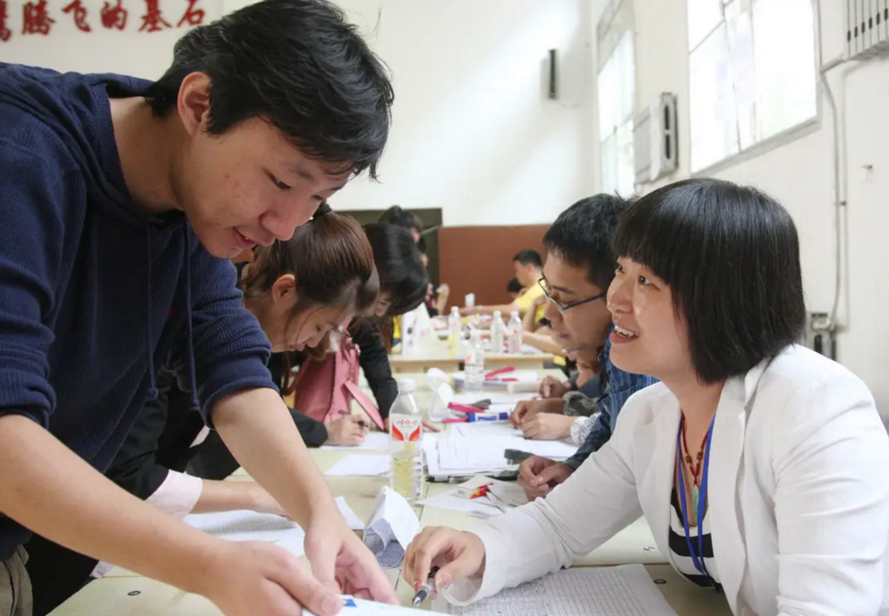 事业单位|事业单位面向社会招贤纳士，预计招录172人，部分岗位可免笔试