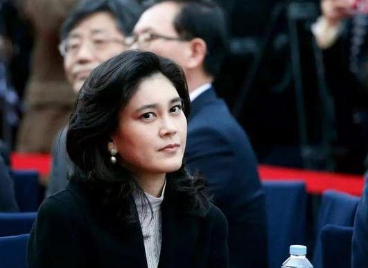 李健熙|23年后才明白，“三星公主”李富真嫁给穷保安，这步棋有多高明