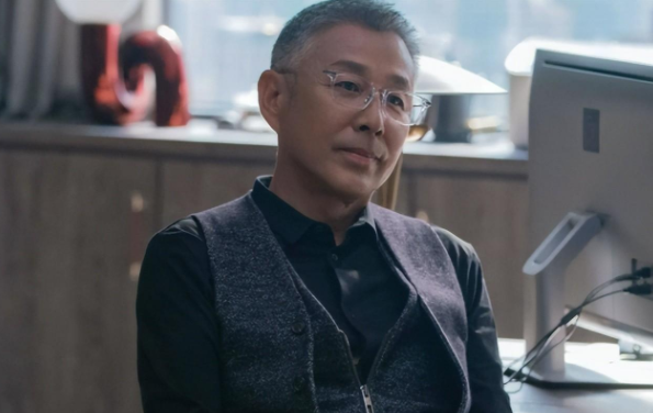 陈道明|67岁陈道明罕见露面!身形消瘦满脸老年斑,模样憔悴显病态