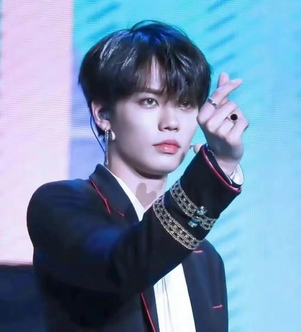 林彦俊|27岁男星被曝恋情!与美女酒店里共度三天三夜,女方颜值不输明星