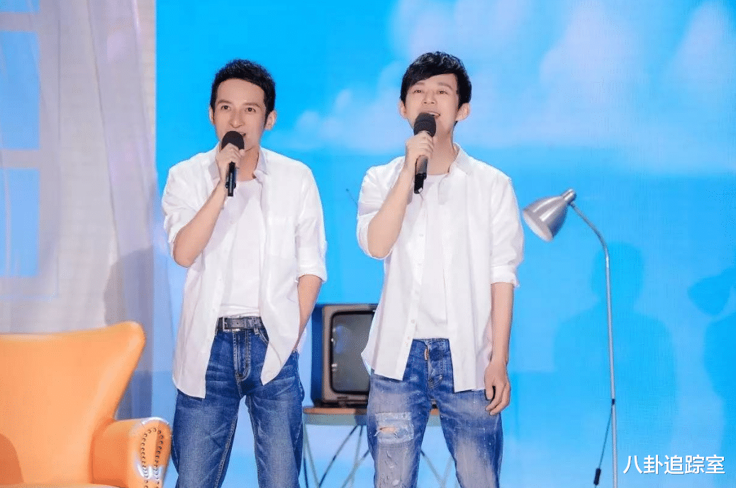 李维嘉|李维嘉事件尚在猜疑,何炅那边又出新状况,节目被缩水嘉宾无宣传