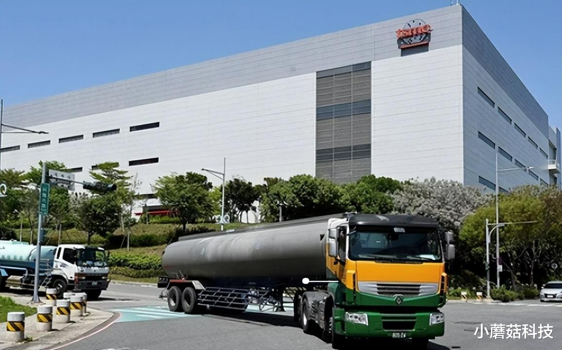 台积电|唯独没有美国，外媒：台积电这是想通了？