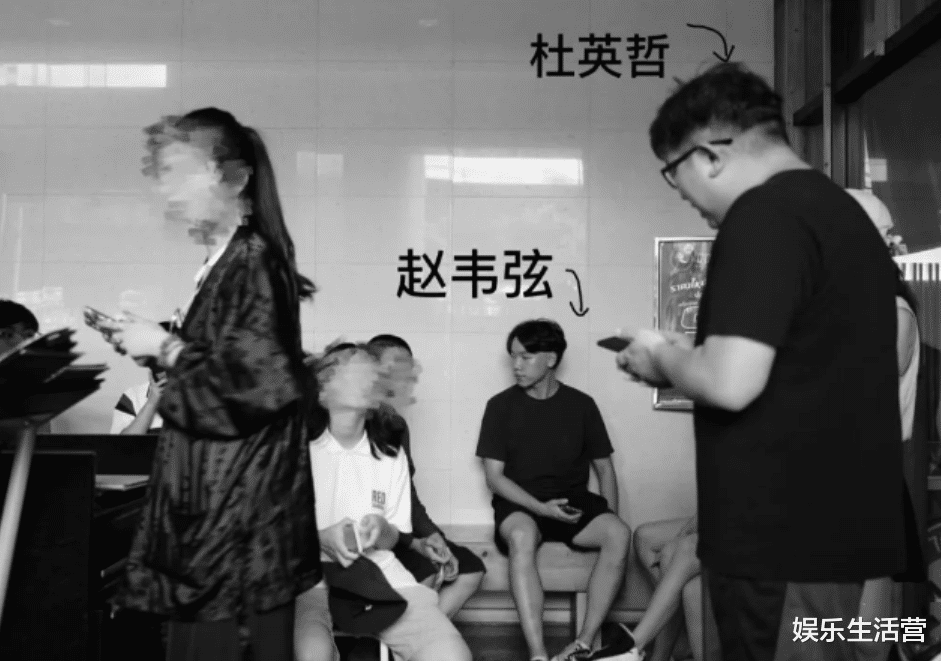 李佳航|知名艺考机构老师被曝骚扰？李佳航等明星发声，大量聊天记录曝光