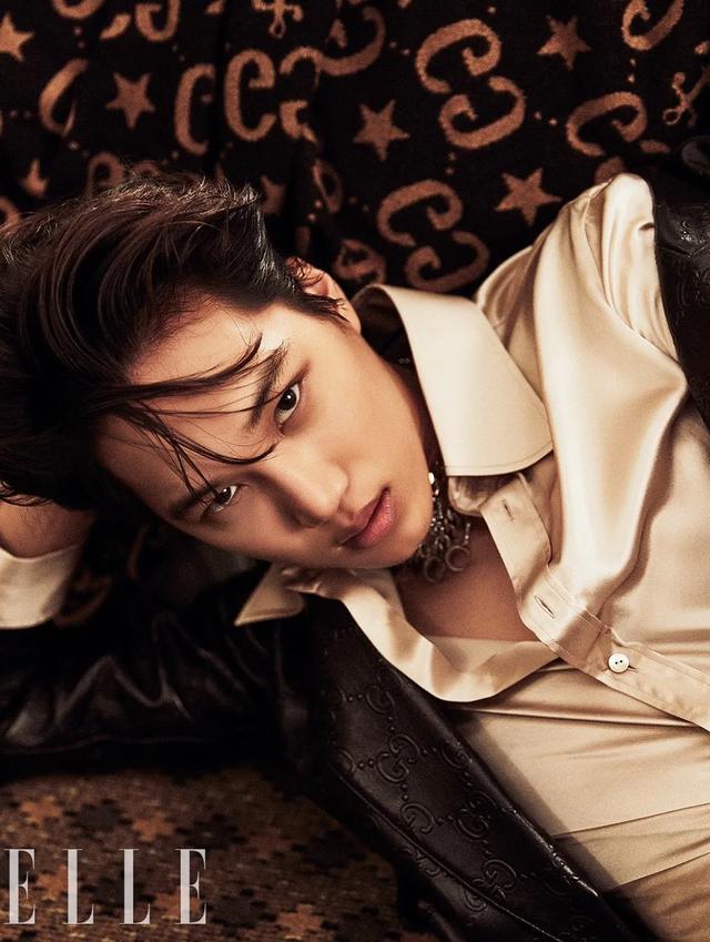 杂志|BLACKPINK拍封面被嘲“抠图打假现场”?网友:韩国杂志你没有心