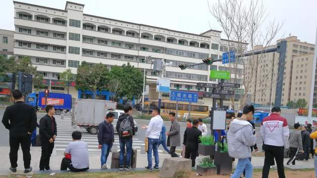 枣庄|郑州：富士康补贴离职返乡新员工一万元，网友：招工越来越难了