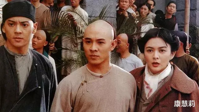 李连杰|年轻时帅气英俊，老了却丑得千奇百怪，这8位男星一个比一个可惜