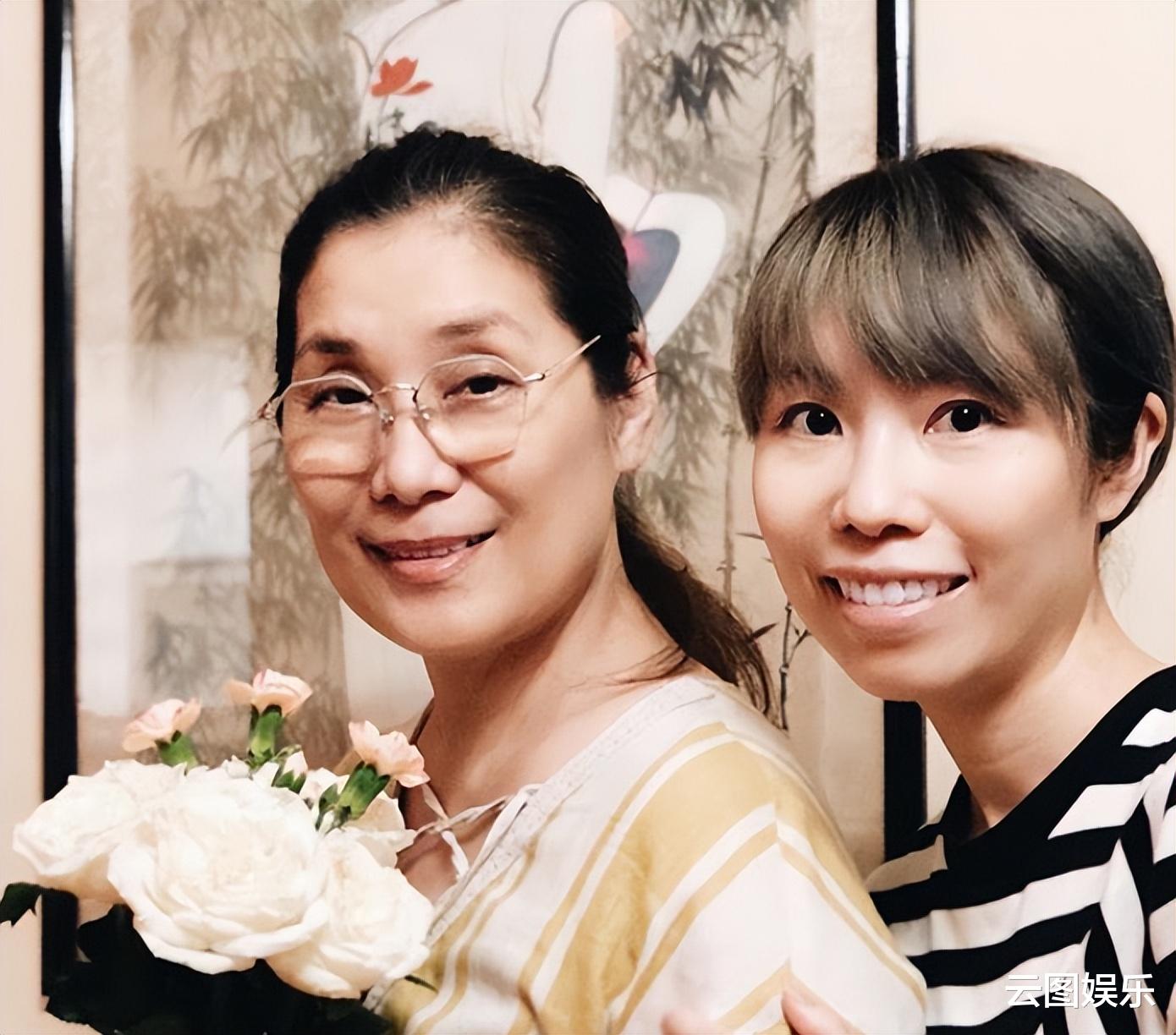 杨盼盼|知名女星嫁女后称没结过婚!女儿生父另有家室,父女至今没见过