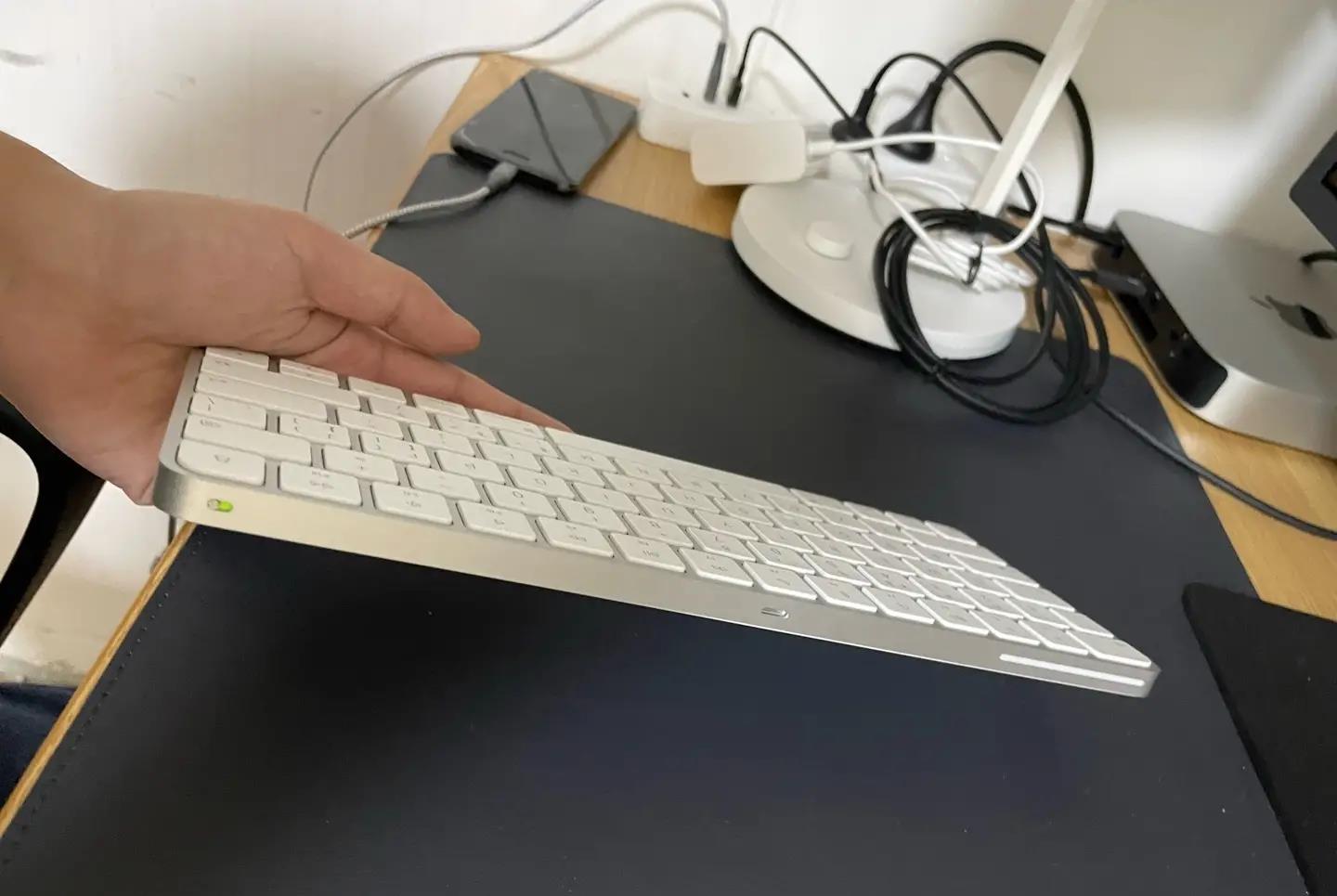 键盘|Apple带数字妙控键盘布局全面,操控体验好!