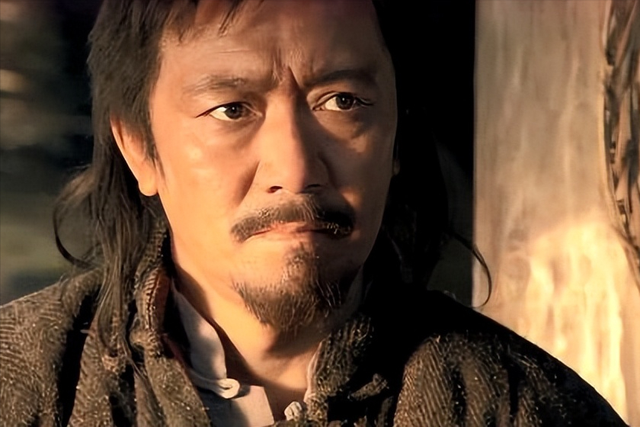 朱开山|《闯关东》秀儿:嫁心上人却守活寡18年,再见面只有一句没心情