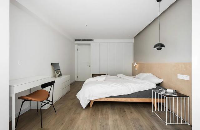 江苏夫妻的“穷装”新房火了,装修简约高级,越住越舒服