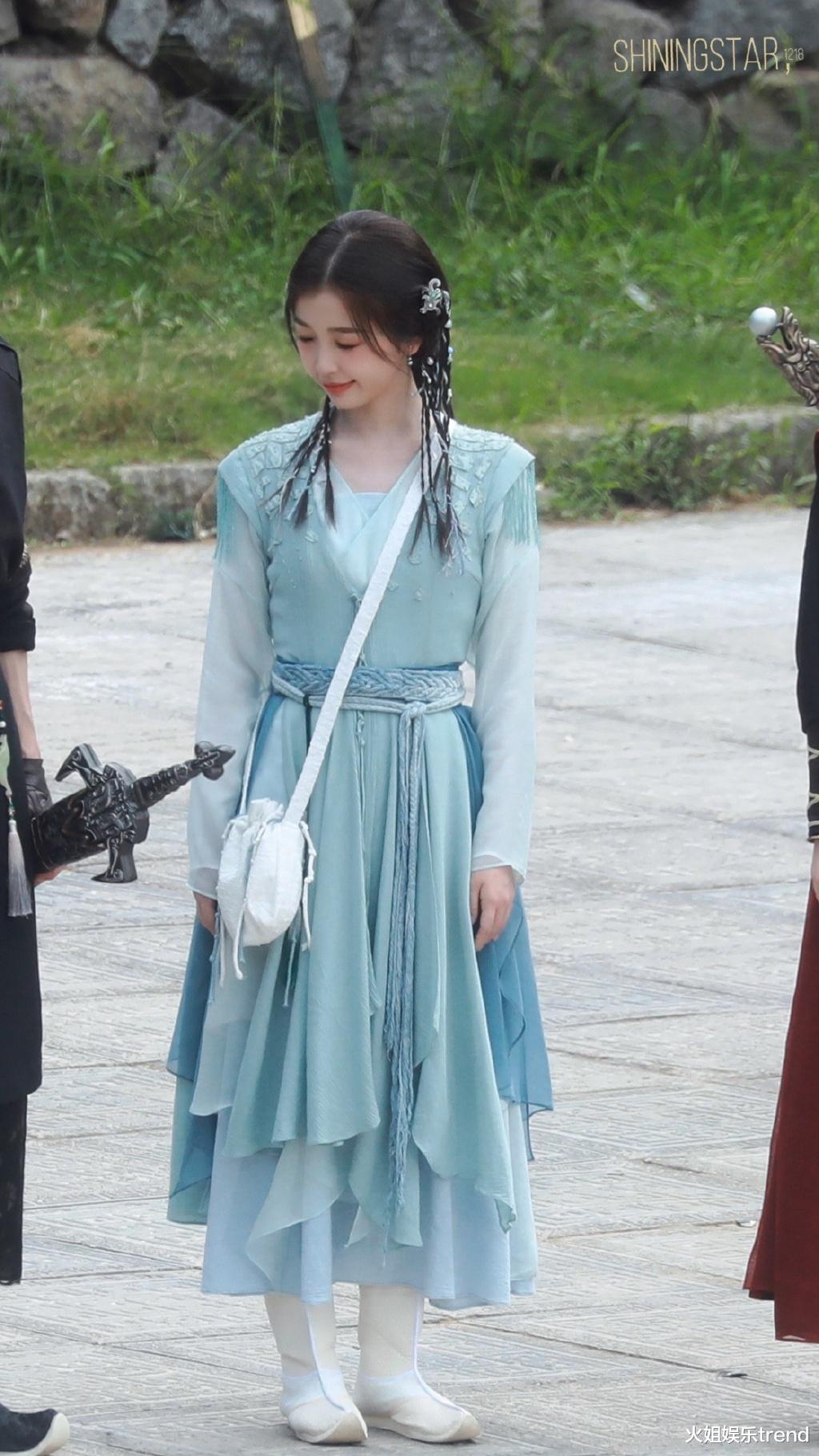 虞书欣|虞书欣仙剑六祈今朝造型释出，网友：破布造型还得看刘亦菲安以轩