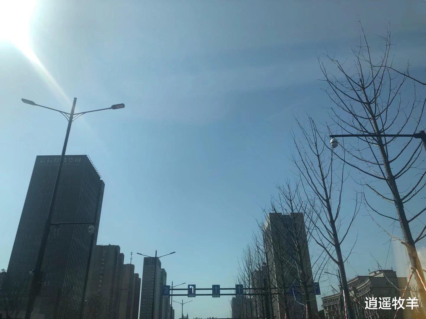 浙江杭州:男子7年前受他人指使在萧山新塘聚众斗殴!一审获刑3年
