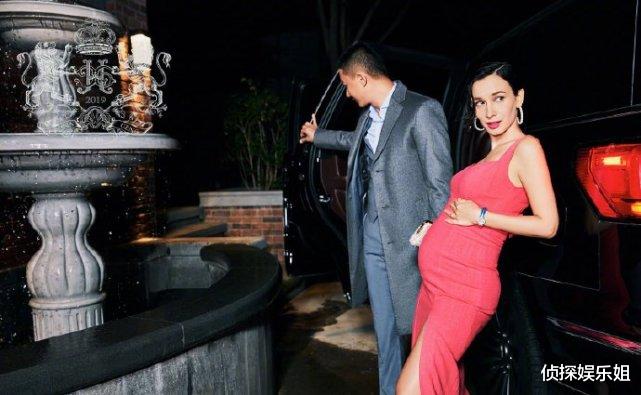 韩庚|韩庚官宣爱妻怀孕，卢靖姗孕期写真曝光，肚大如箩马甲线依旧抢镜