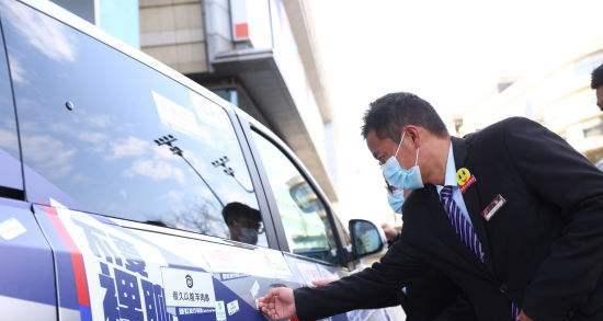 男子遭陌生美女申请加为好友后卸载反诈APP裸聊,结果被骗12万