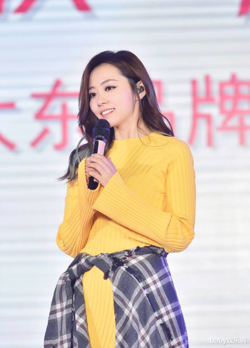 张靓颖|张靓颖:与冯轲相爱15年,被骗走6亿身家,离婚4年后二人天差地别