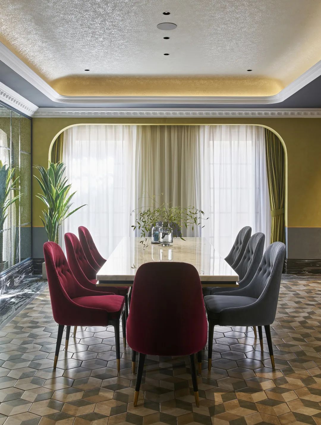 800㎡意式风，为艺术世家打造的华丽优雅又不张扬的古堡