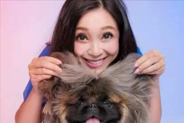 傅明宪|29岁嫁入豪门当阔太，每个月40万置装费的她，如今52岁大变样