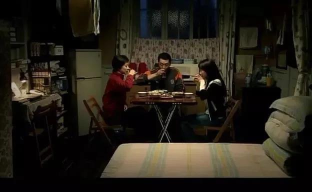 广州市|从《蜗居》到《安家》,11年过去了,中年夫妻还在为买房崩溃