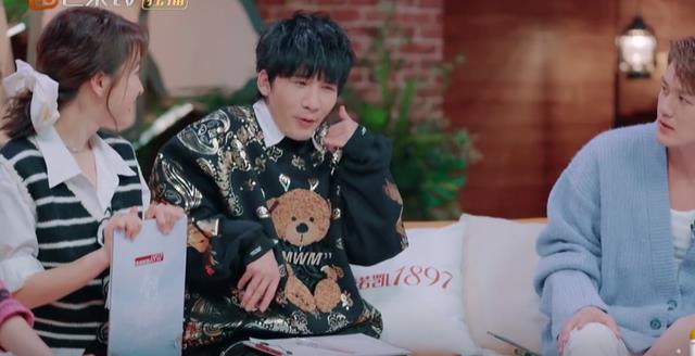 吴昕|吴昕彻底转型主持离婚综艺，大方自信优雅，实现谢娜未完成的心愿