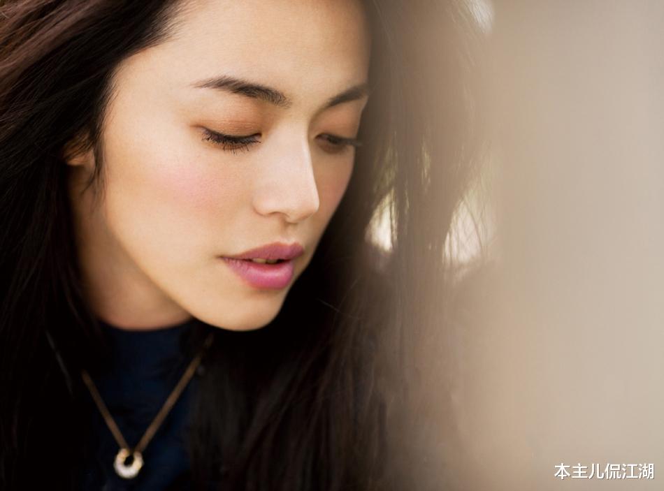 肖战|打脸前夫，再婚迎来“第二春”，这8位女星个个被老公宠上天