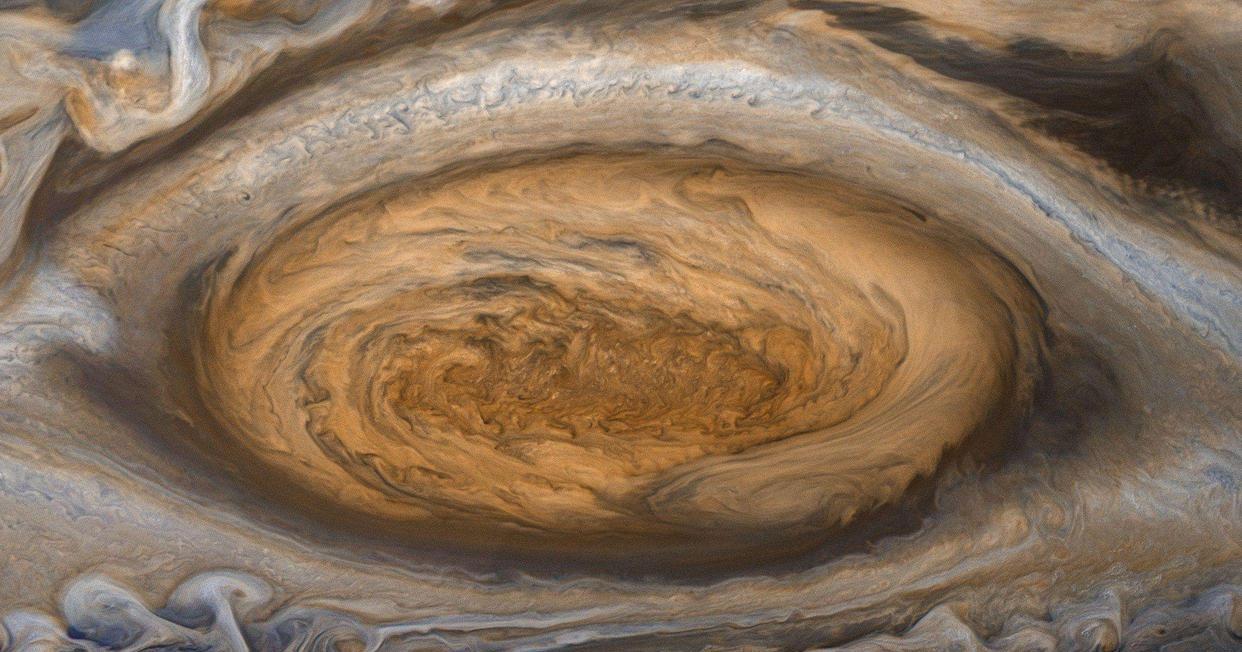 3万摄氏度加上3千万个大气压:如果人类强行登“陆”木星会怎样?