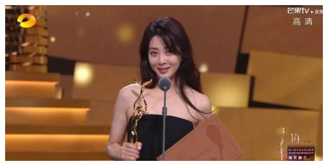 殷桃|凭《人世间》获金鹰奖最佳女主角，实至名归，42岁的殷桃美极了