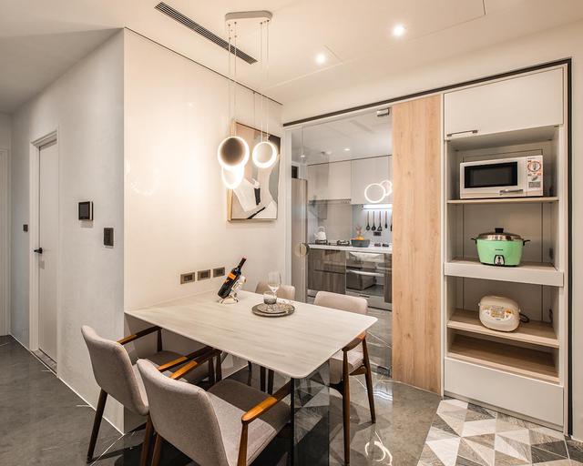 90后三口之家晒79㎡小家:坚持全屋打柜子,试过才知道多实用