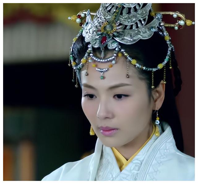 梅长苏|读《琅琊榜》原著才懂:霓凰找梅长苏廊下散心的真正用意,很隐晦