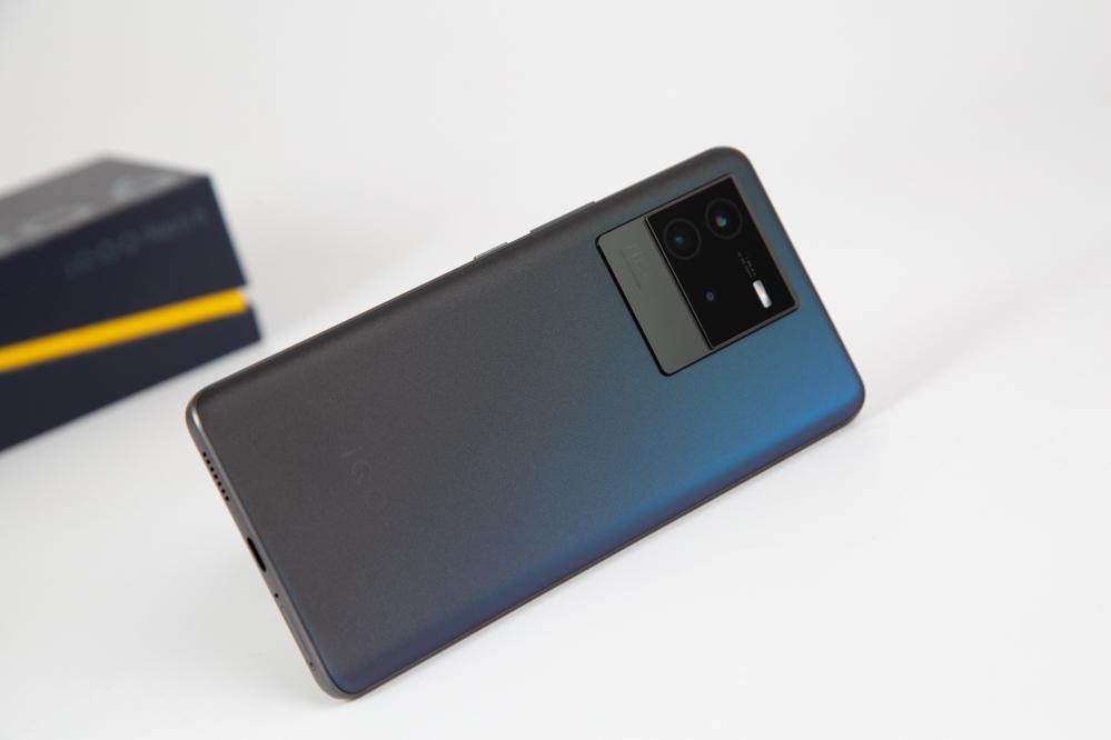 iqoo|iQOONeo6评测：有颜有料，同价位产品的最佳选择之一！