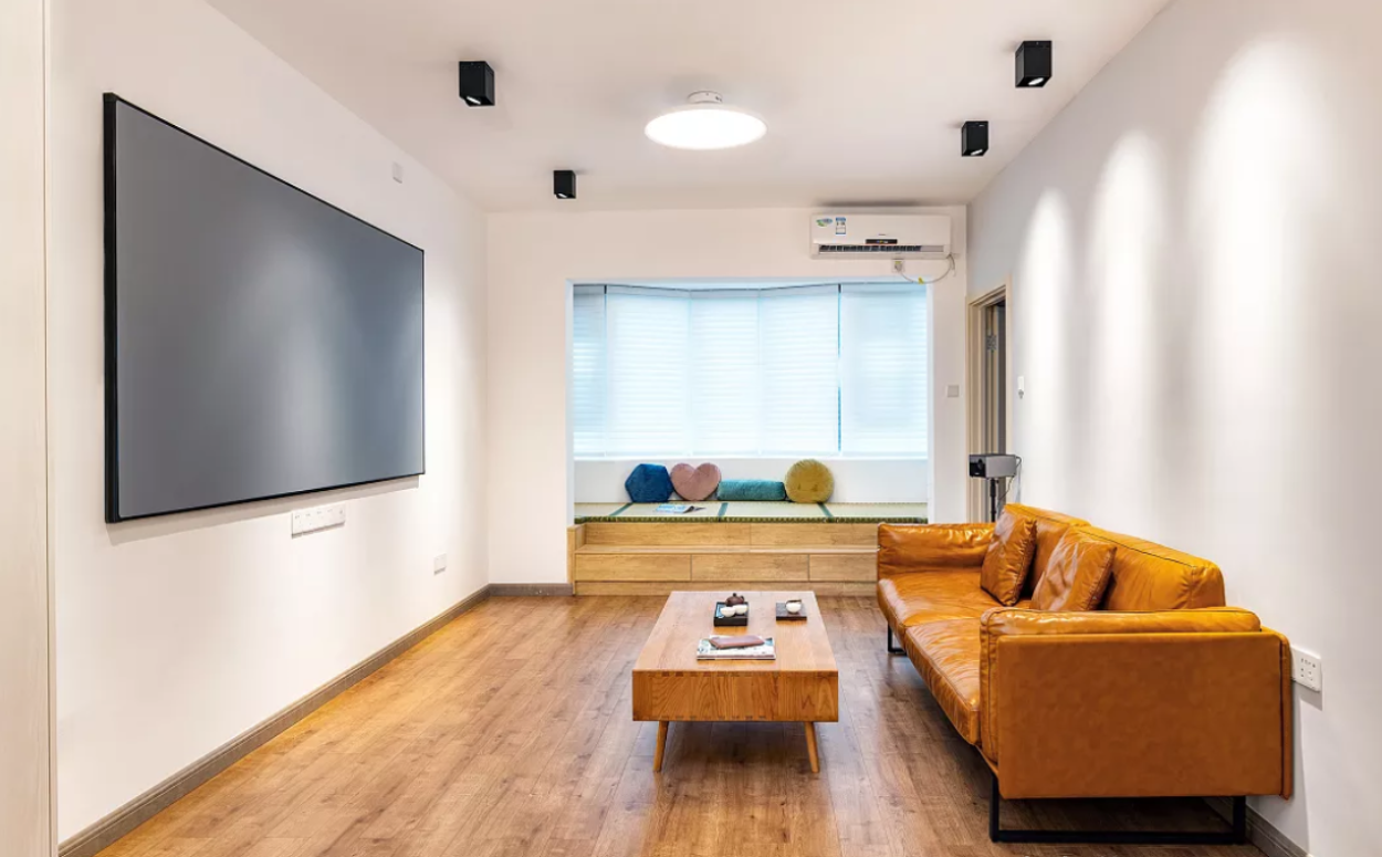 老公硬要打通阳台,做“走入式小抬高”,太聪明了!家人都夸实用