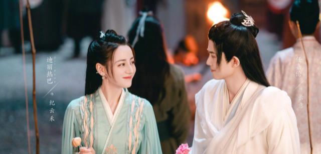 与君初相识·恰似故人归|《与君初相识》弹窗:玻璃渣里的糖好虐心