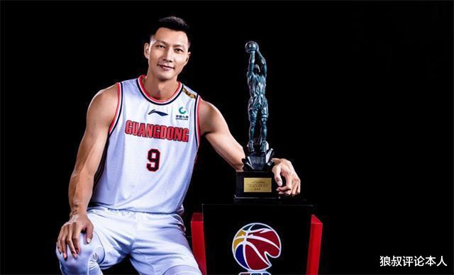 周琦|谁在CBA拿过2000万合同？易建联领衔，周琦吃大亏，李根最意外