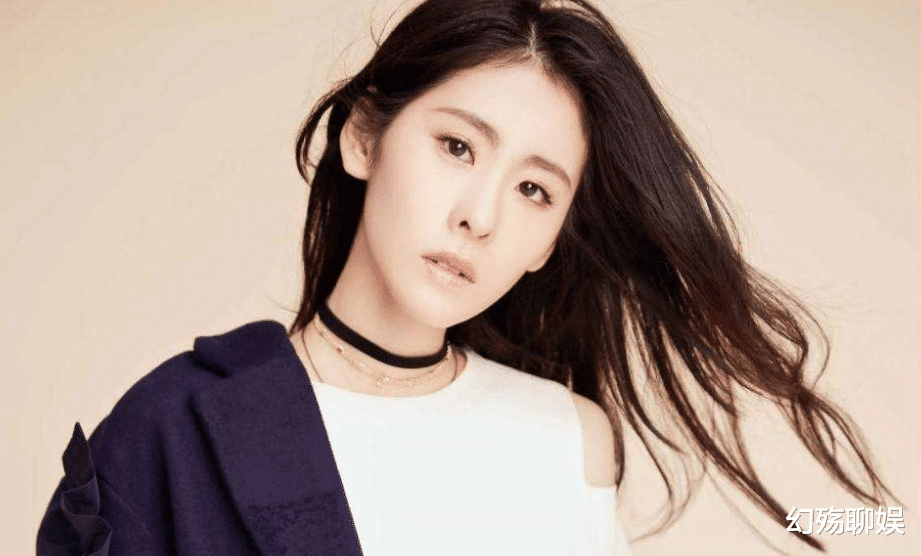 吴莫愁|“昔日顶流”吴莫愁:从公众眼中消失的这3年,都做了什么?