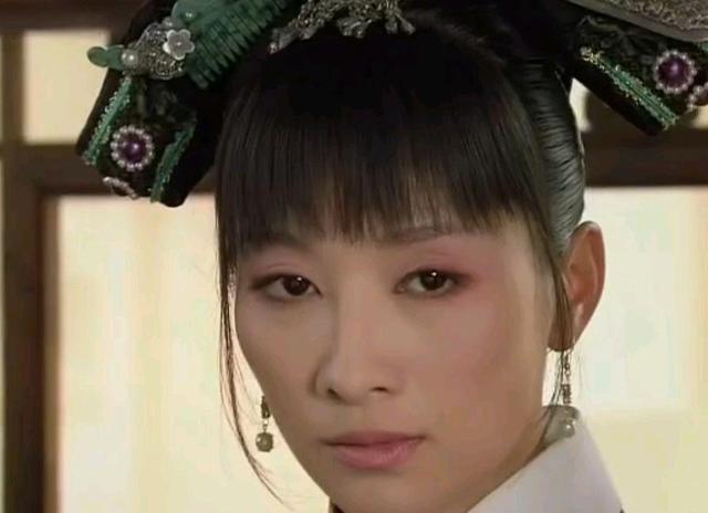 甄嬛传|《甄嬛传》为何皇后阵营的人个个飞蛾扑火
