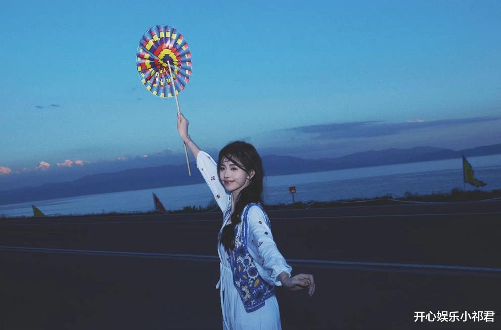 鞠婧祎|鞠婧祎太会营业了，“民族风”造型来袭，评论区又沦陷了