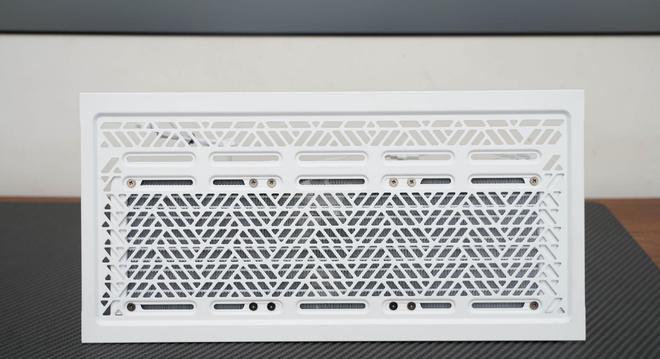 CPU|?双11装机汇报：13700KF+七彩虹Z790+骨伽天吴T5水冷