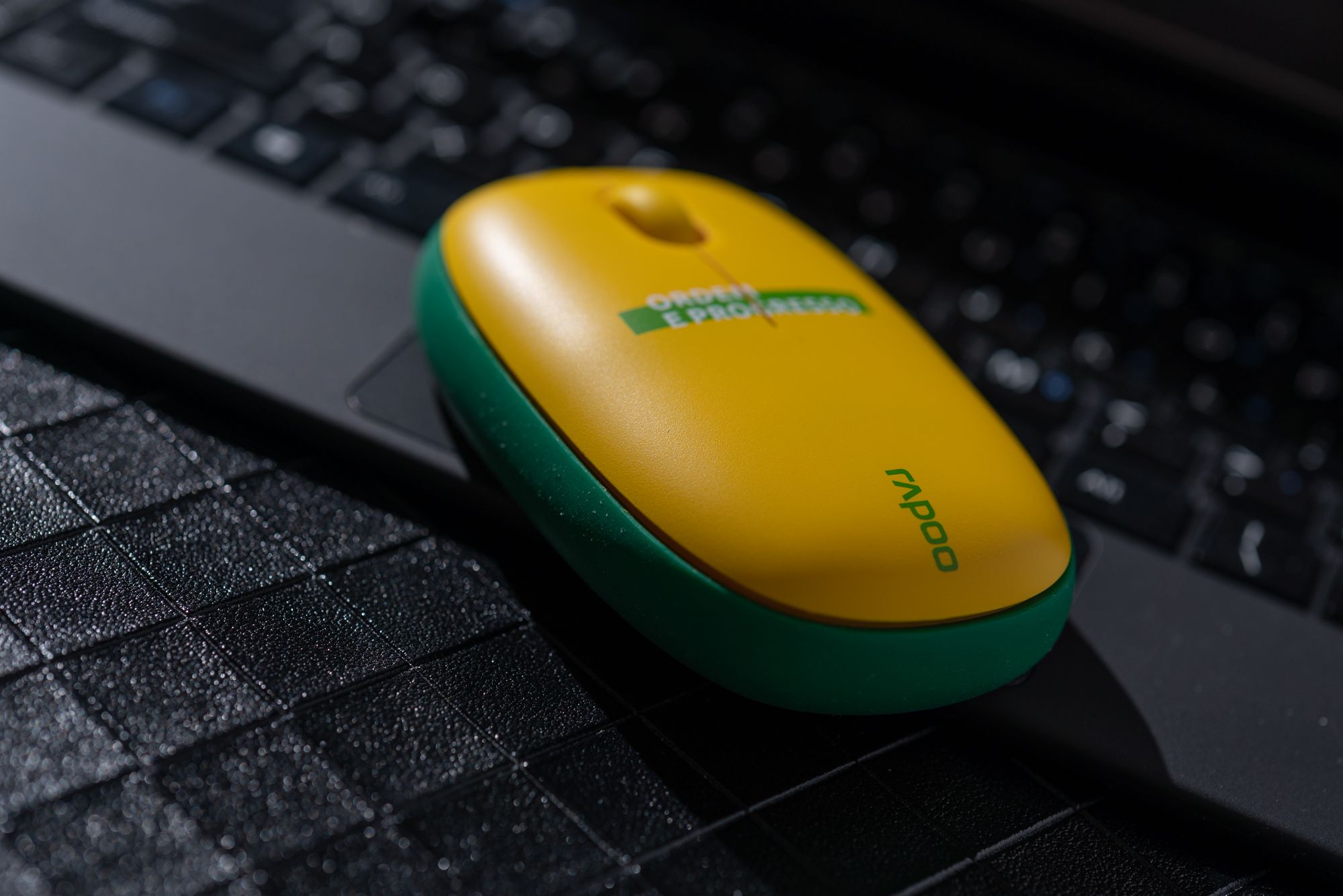 鼠标|世界杯鼠标是什么体验？雷柏M650鼠标