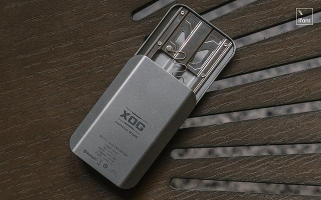 |XOG Speed S 真无线耳机轻体验:机械感的金属设计,碰上复古的声音