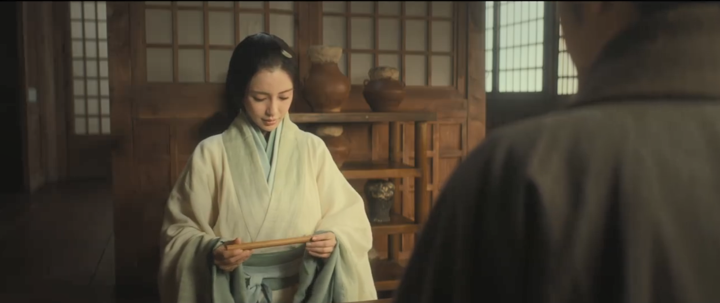 |知情人曝baby曾带小海绵向黄晓明求和，却被男方狠心拒绝