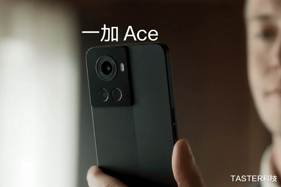 高通骁龙|网友都看不下去了！一加ACE首批用户评价出炉：差评有点“无奈”