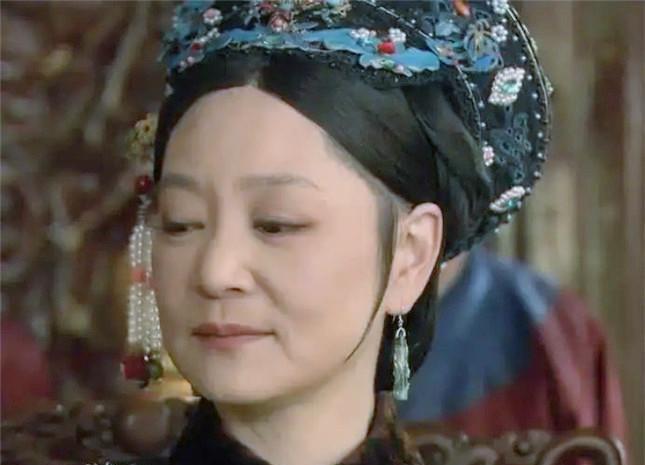 隆科多|甄嬛传：甄嬛回宫后的一个举动表明，她要与允礼划清界限恩断义绝