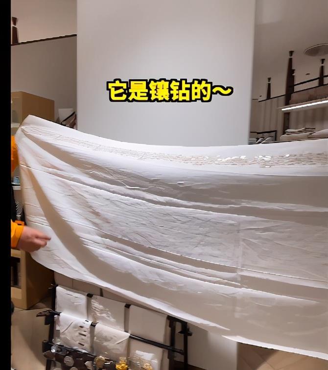 明星|撕破了太多“接地气”明星的伪装,姚安娜5亿山顶城堡疑似曝光